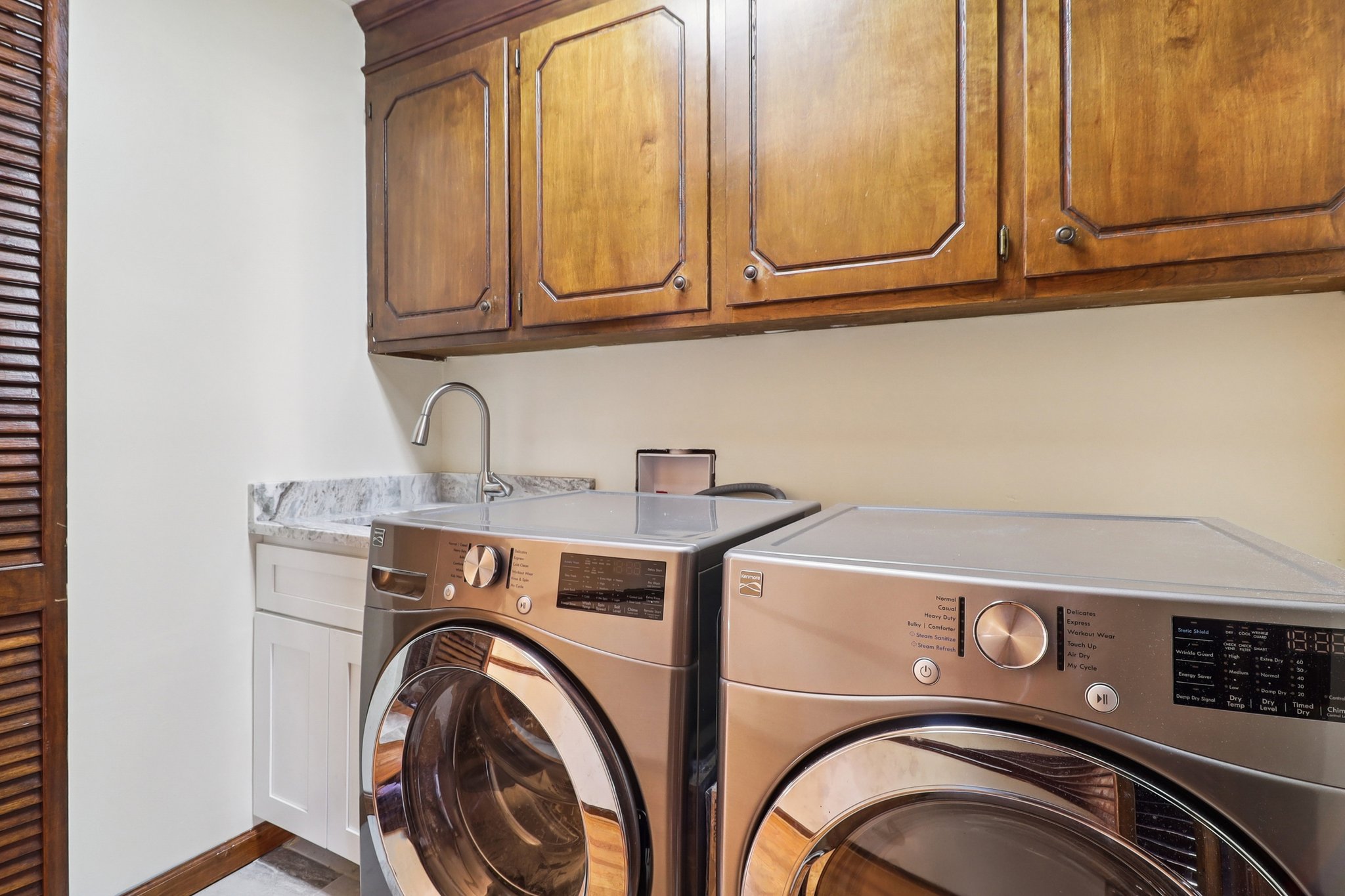 Woodberry Dr NE-S1701-026.jpg