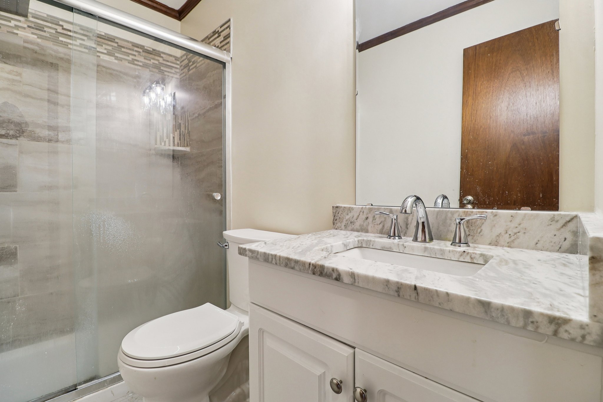 Woodberry Dr NE-S1701-042.jpg