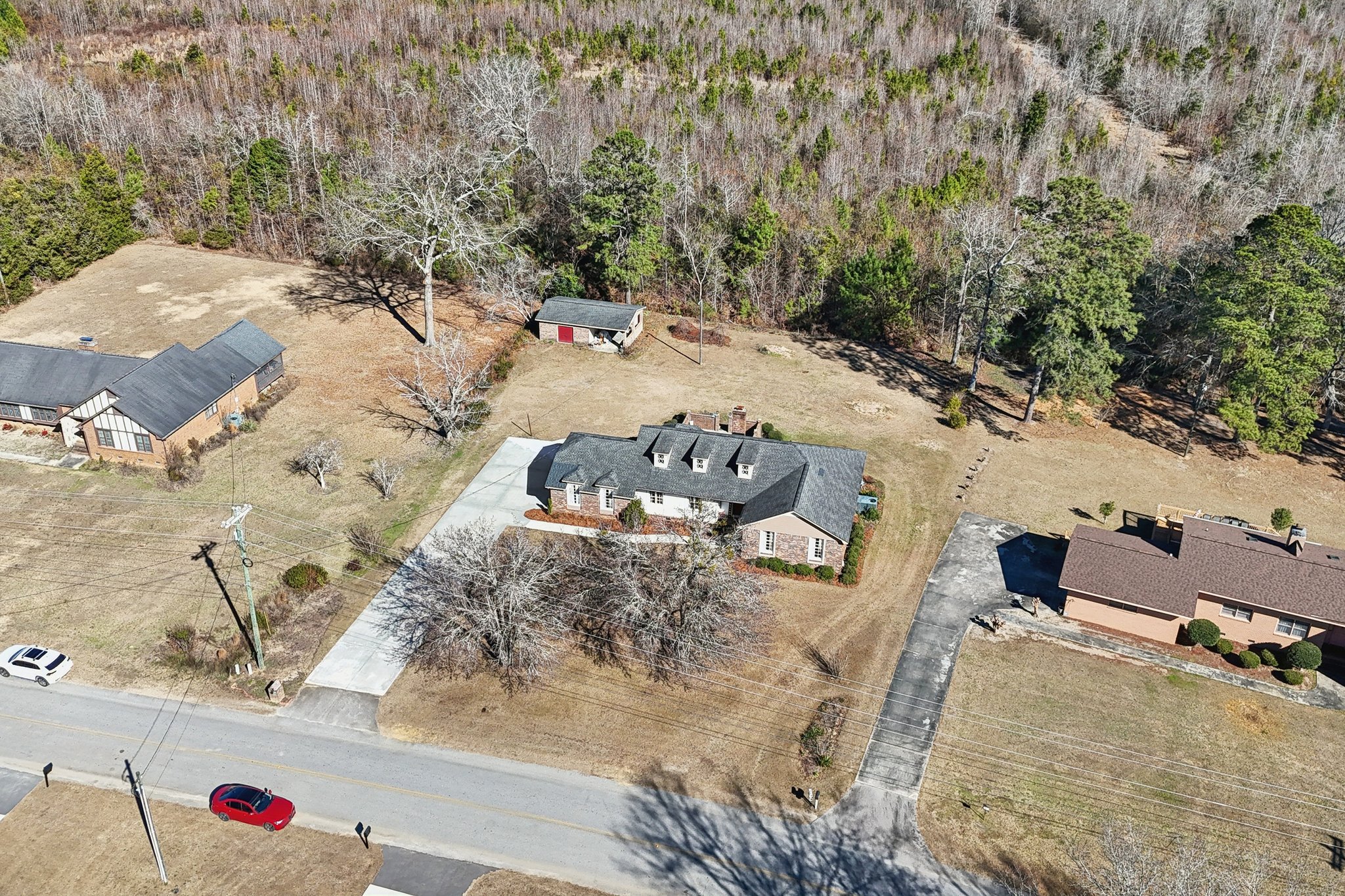 Woodberry Dr NE-S1701-059.jpg