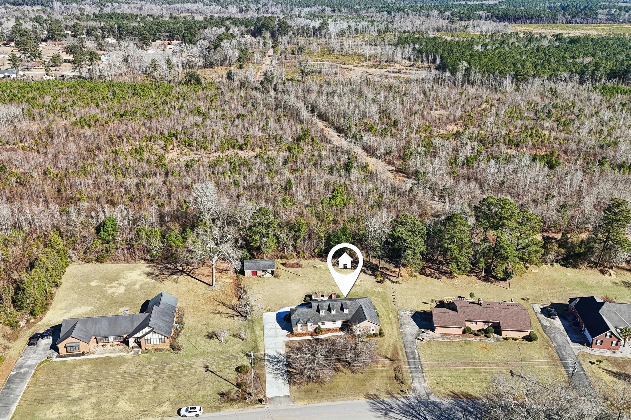 Woodberry Dr NE-S1701-061.jpg