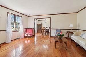 Woodberry Dr NE-S1701-008.jpg