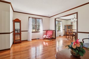 Woodberry Dr NE-S1701-010.jpg