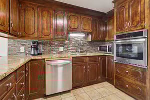 Woodberry Dr NE-S1701-023.jpg