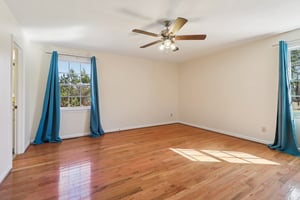 Woodberry Dr NE-S1701-028.jpg