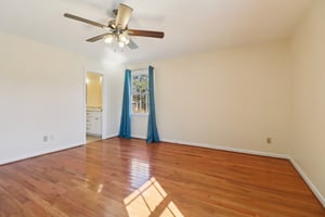 Woodberry Dr NE-S1701-031.jpg