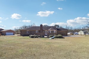 Woodberry Dr NE-S1701-052.jpg