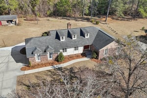 Woodberry Dr NE-S1701-056.jpg