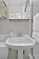  Photo 46