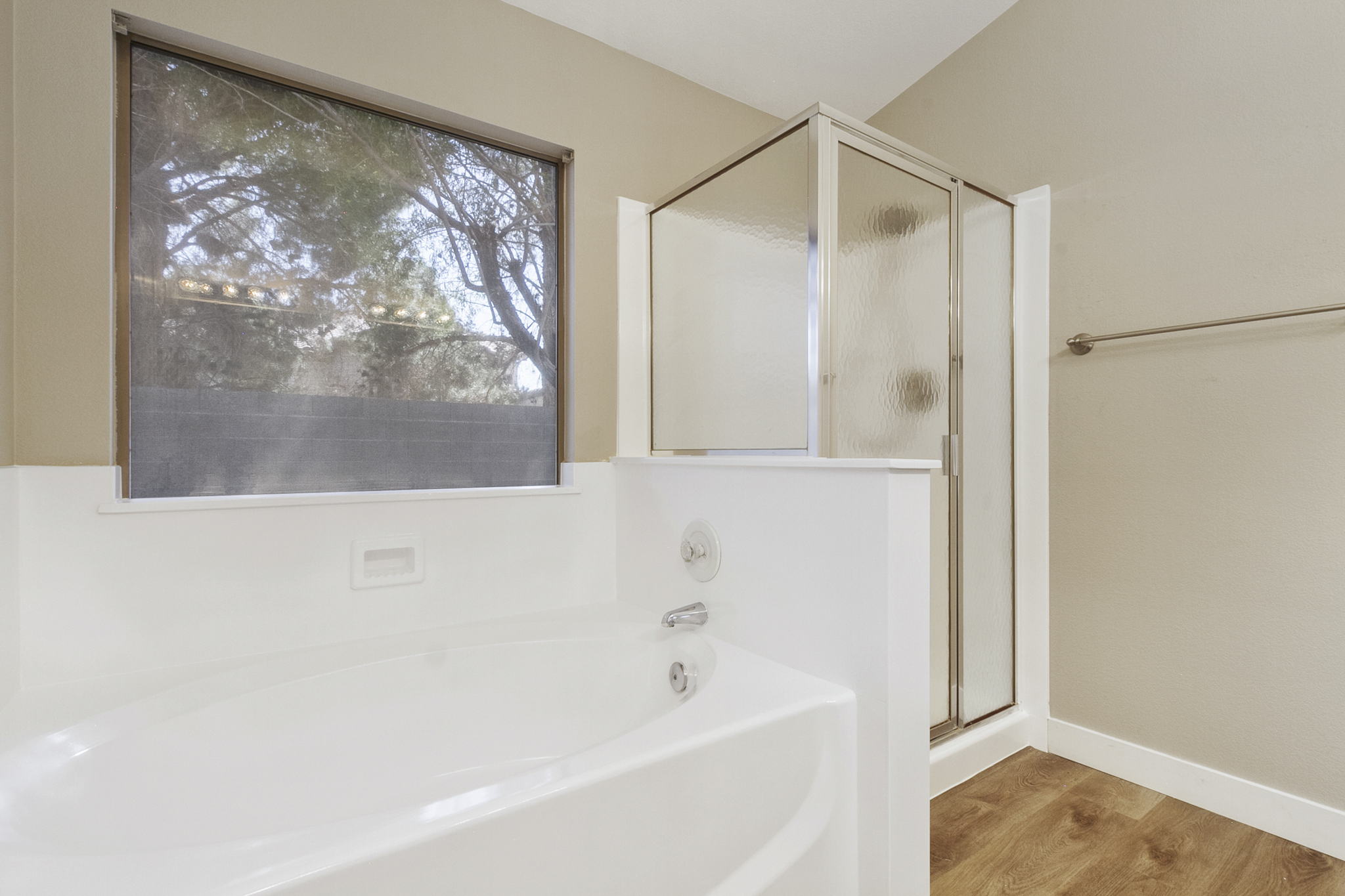 4540 Possum Berry Ln, North Las Vegas, NV 89081, USA Photo 18