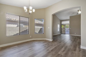 4540 Possum Berry Ln, North Las Vegas, NV 89081, USA Photo 6