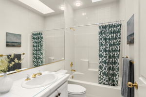  Photo 23
