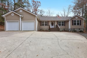 Clear Creek Rd-S1411-001.jpg