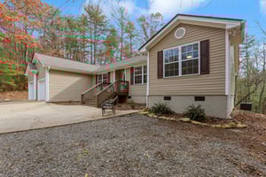 Clear Creek Rd-S1411-004.jpg