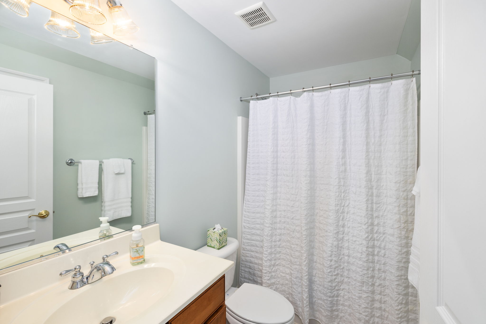 4542 Lake Summer Mews, Moseley, VA 23120 Mathew Oswald Photography LLC