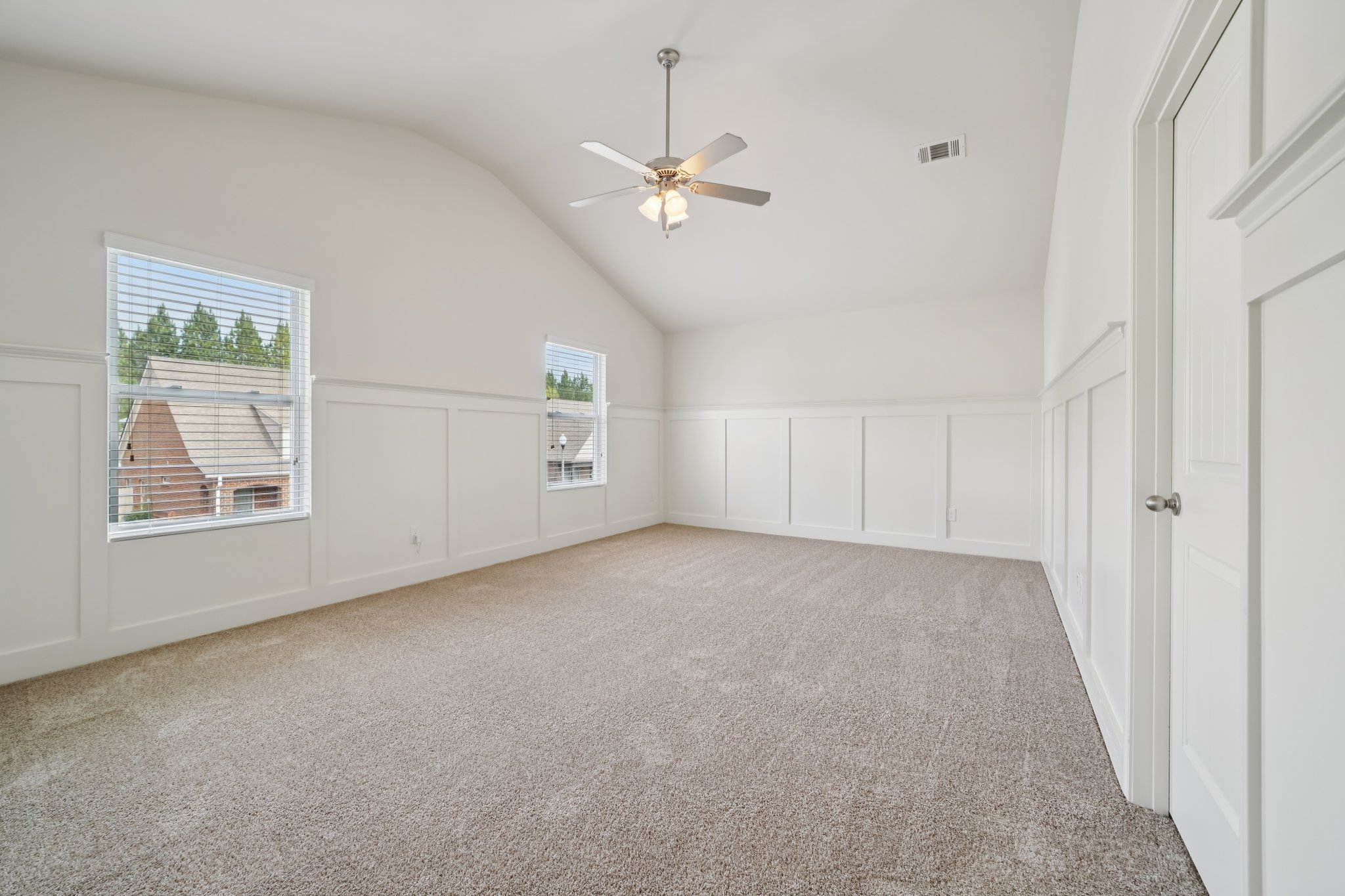 Brookshire Loop-S1903-037.jpg