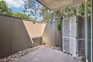 Collwood Blvd 55-S2904-018.jpg