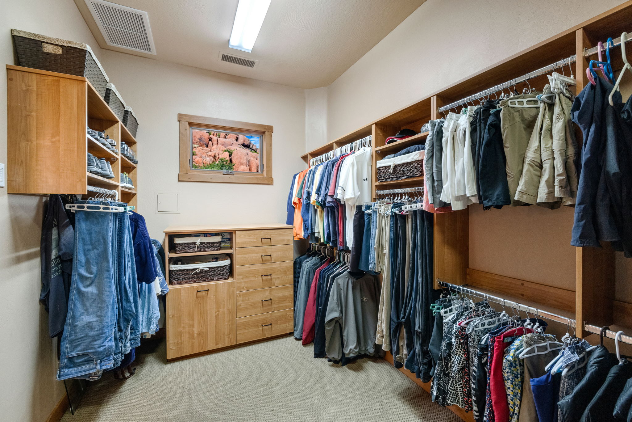  Primary Closet 1