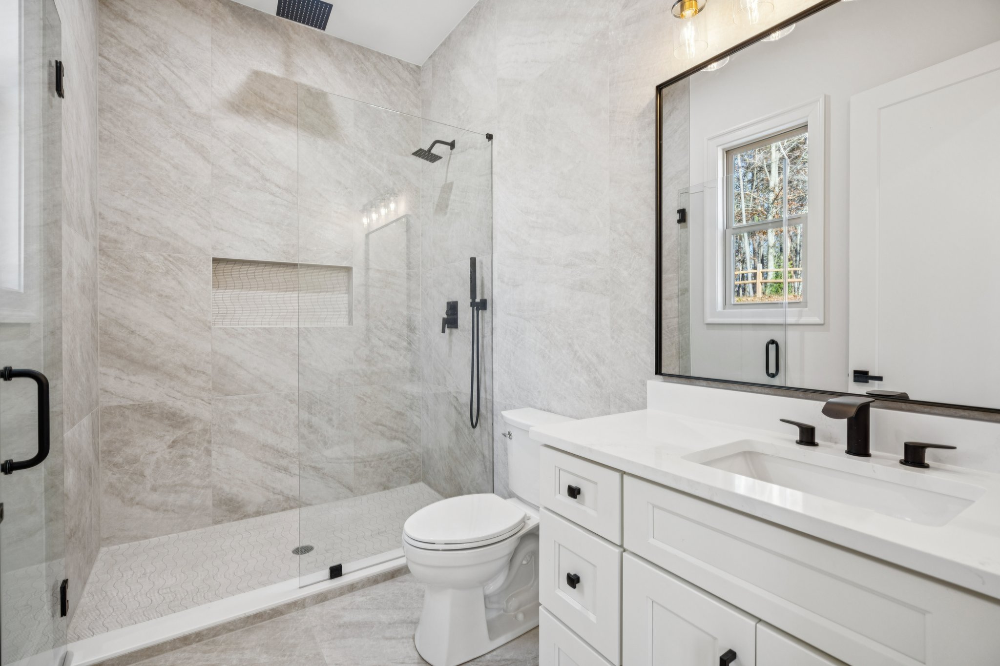 Local_Flavor_films-4546 Fawn Path, Gainesville, GA 30506-251.jpg