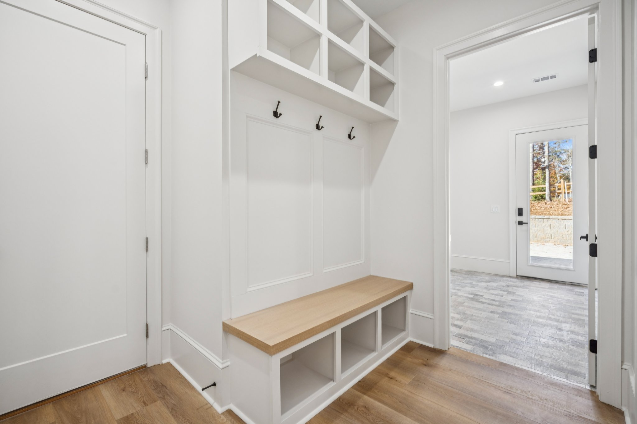 Local_Flavor_films-4546 Fawn Path, Gainesville, GA 30506-256.jpg