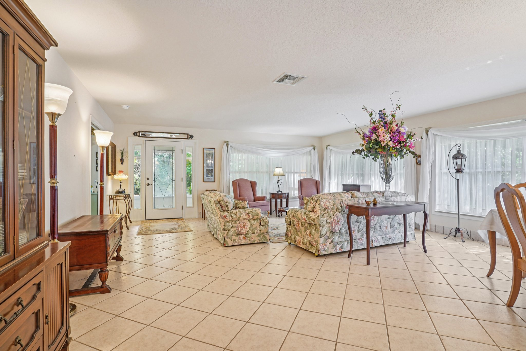 Griffin View Dr-L2205-012.jpg