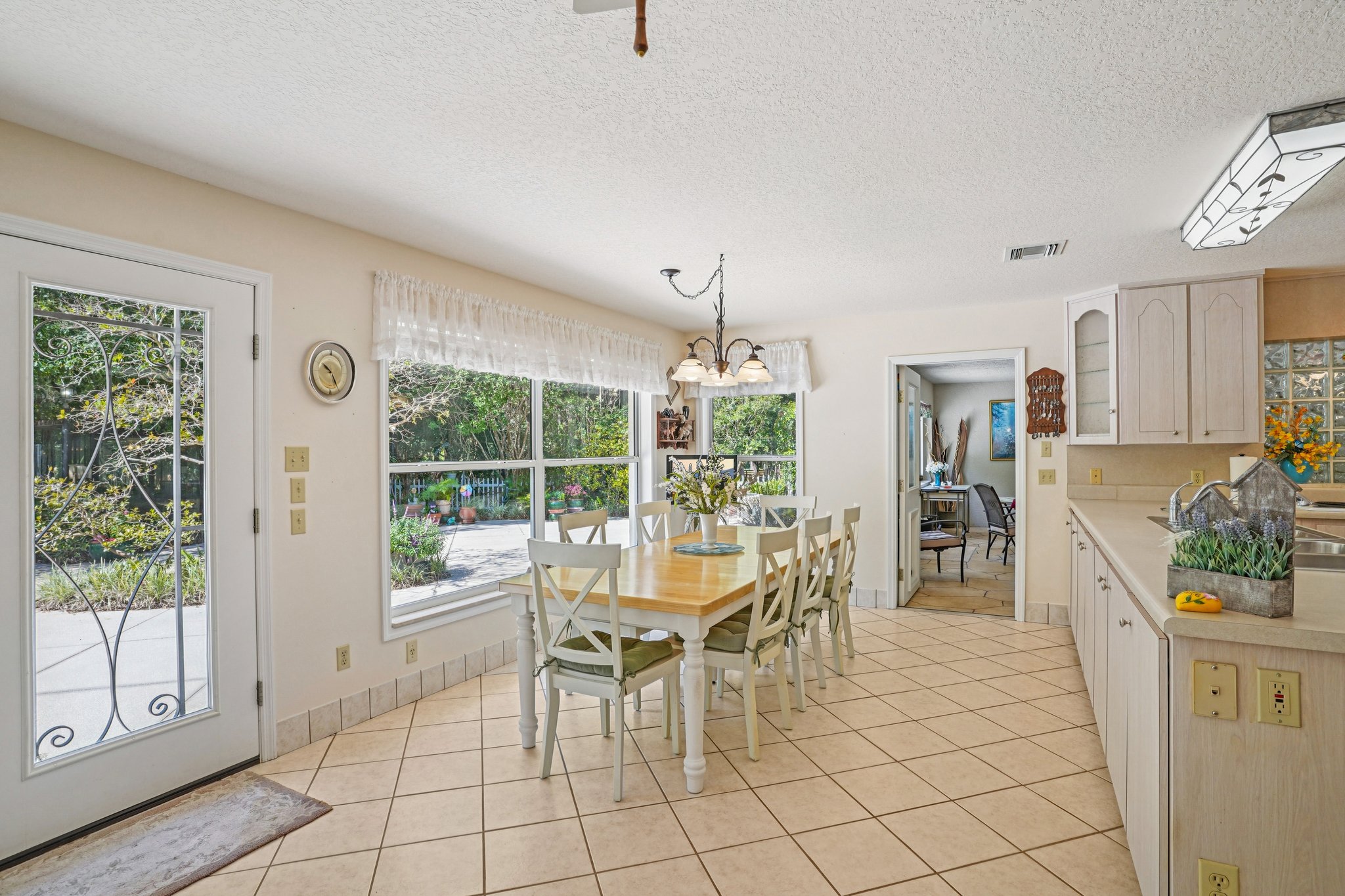 Griffin View Dr-L2205-023.jpg
