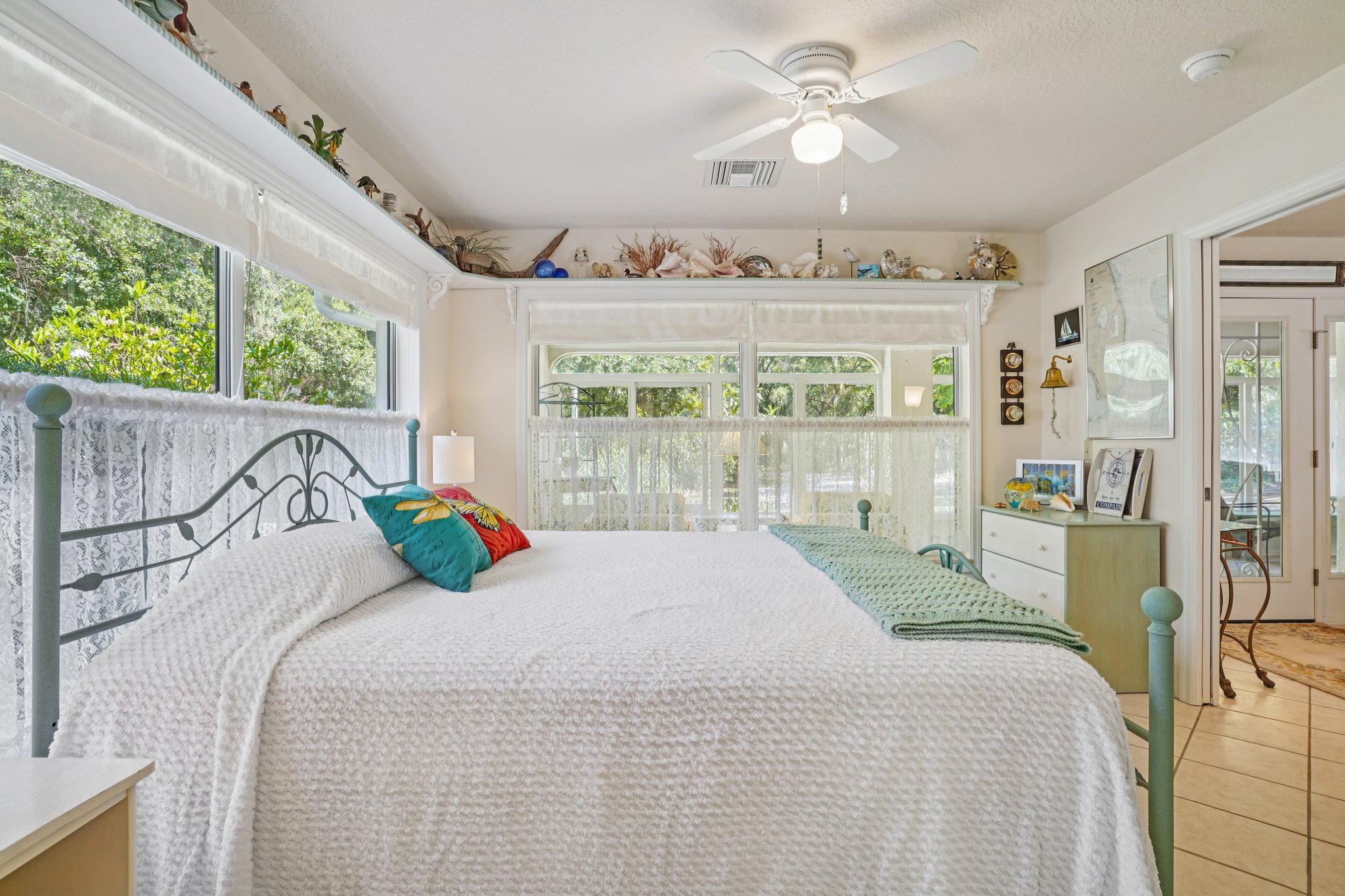 Griffin View Dr-L2205-037.jpg