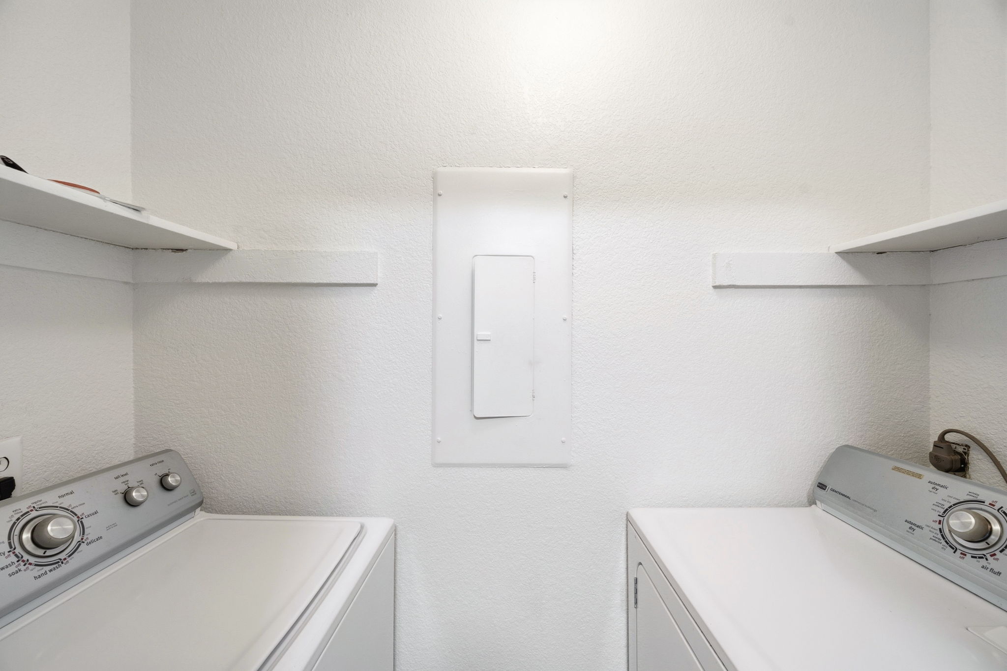 Interiors (9)