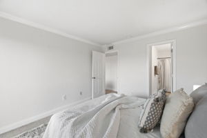 Interiors (19)