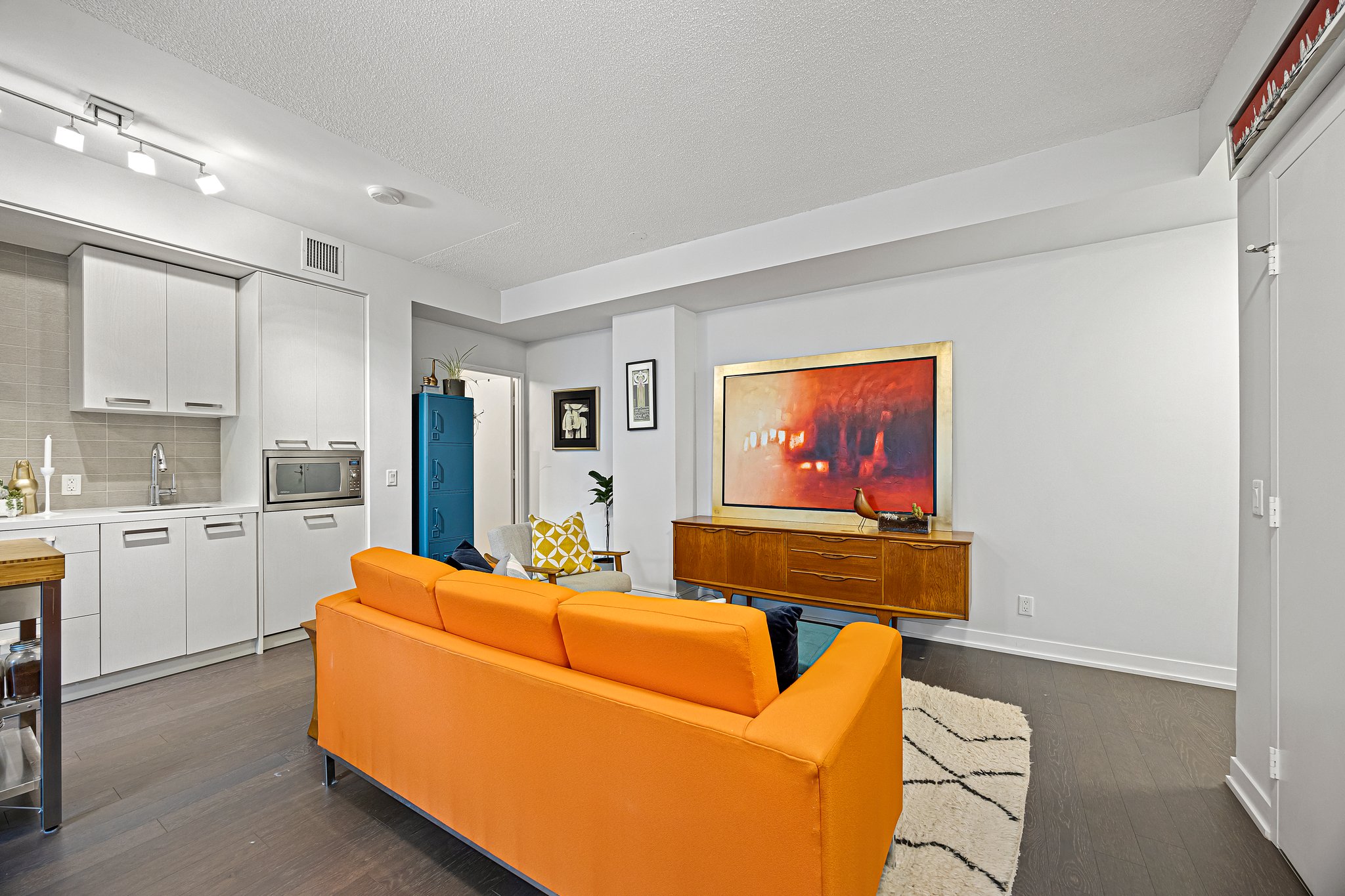 Toronto property showcase — delivered property photograph 3