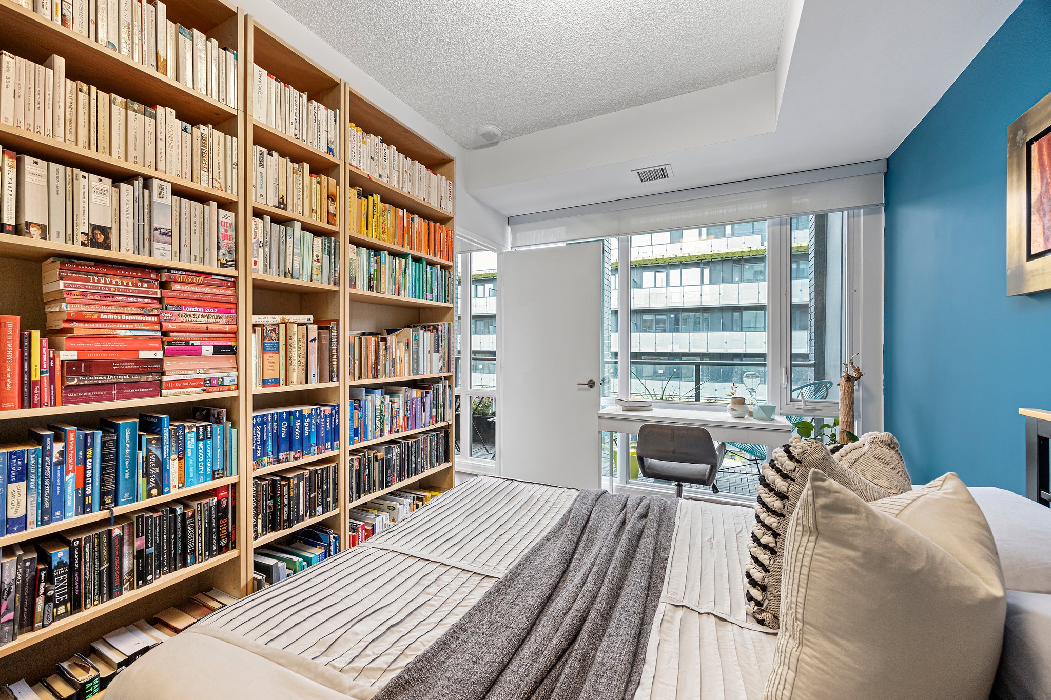 Toronto property showcase — delivered property photograph 8