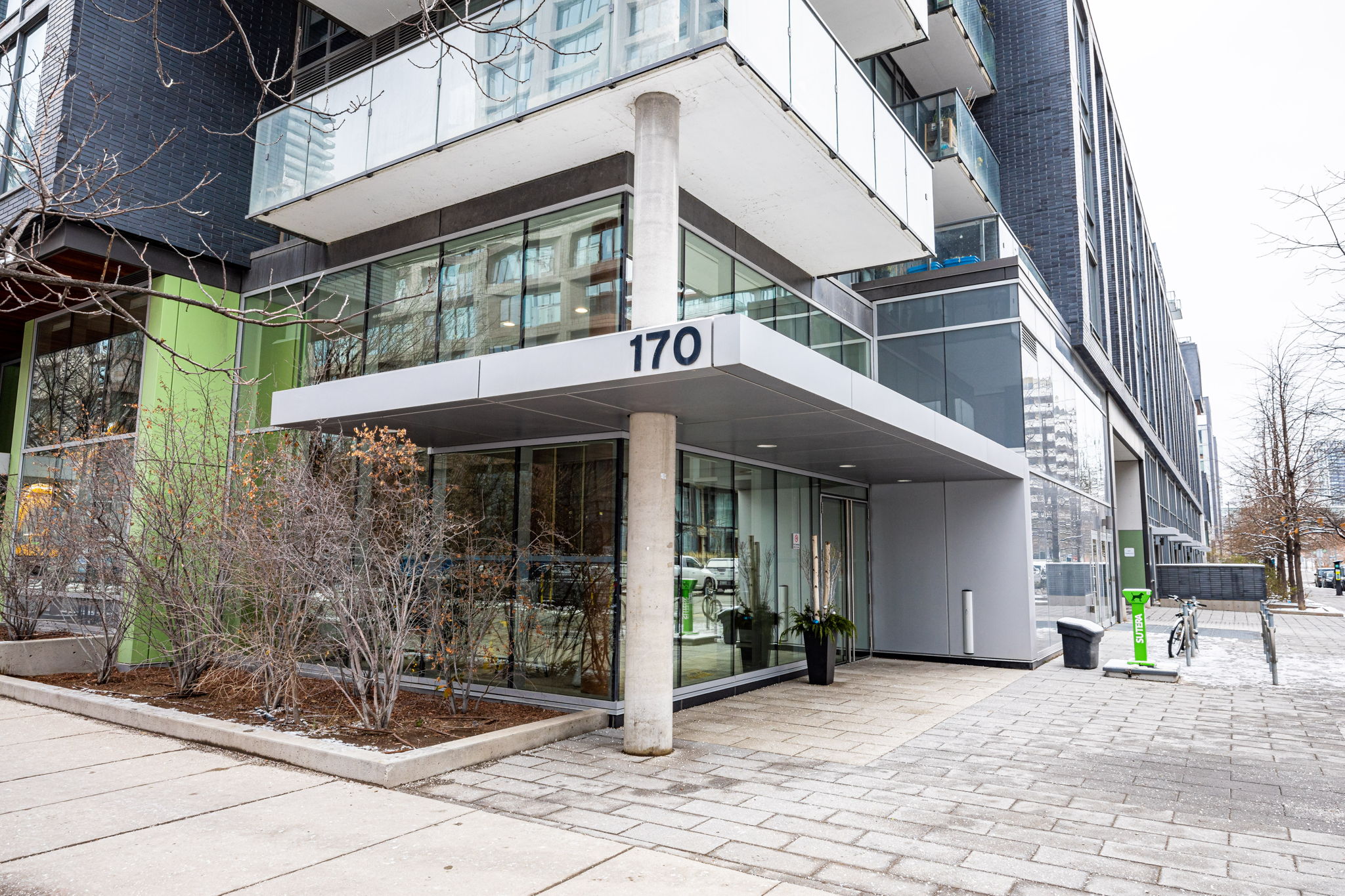 Toronto property showcase — delivered property photograph 3