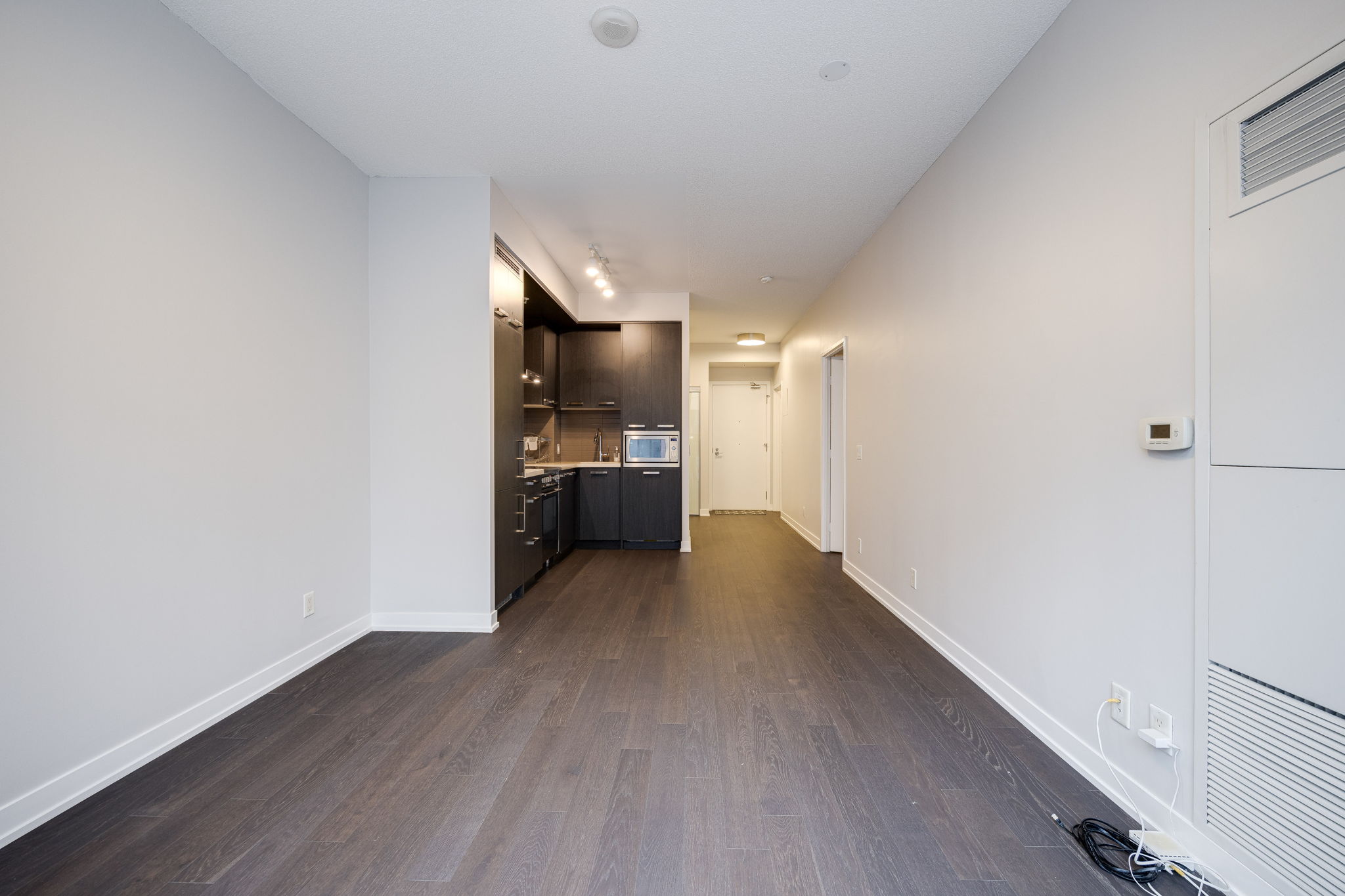 Toronto property showcase — delivered property photograph 9