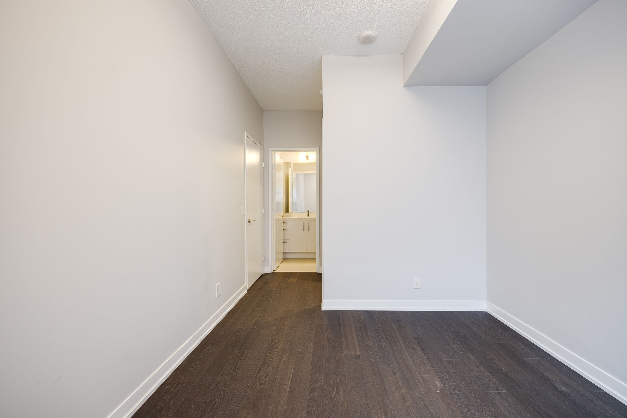 Toronto property showcase — delivered property photograph 12