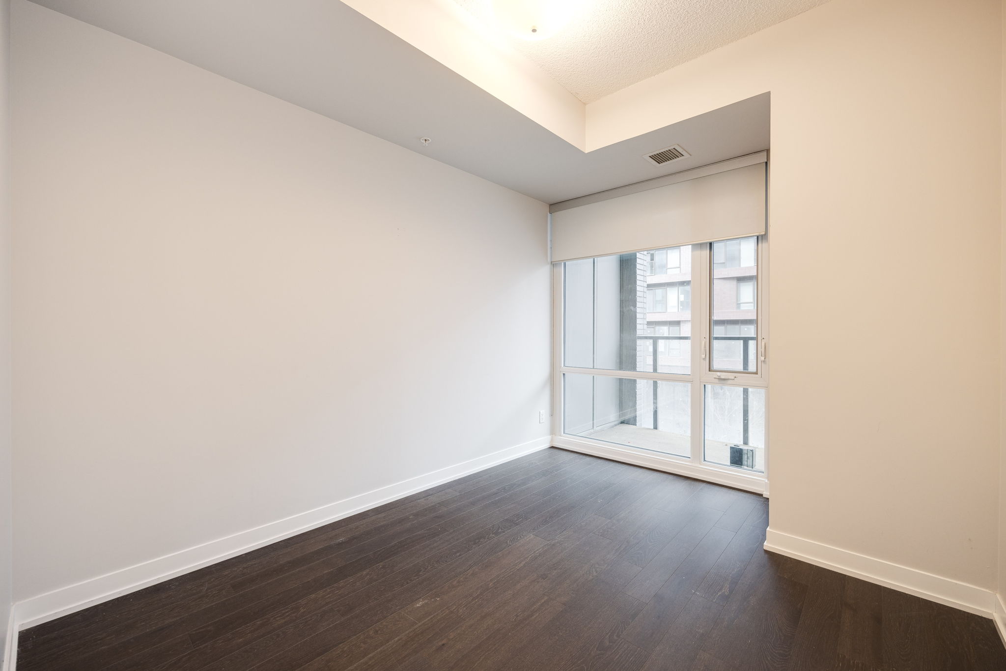 Toronto property showcase — delivered property photograph 11