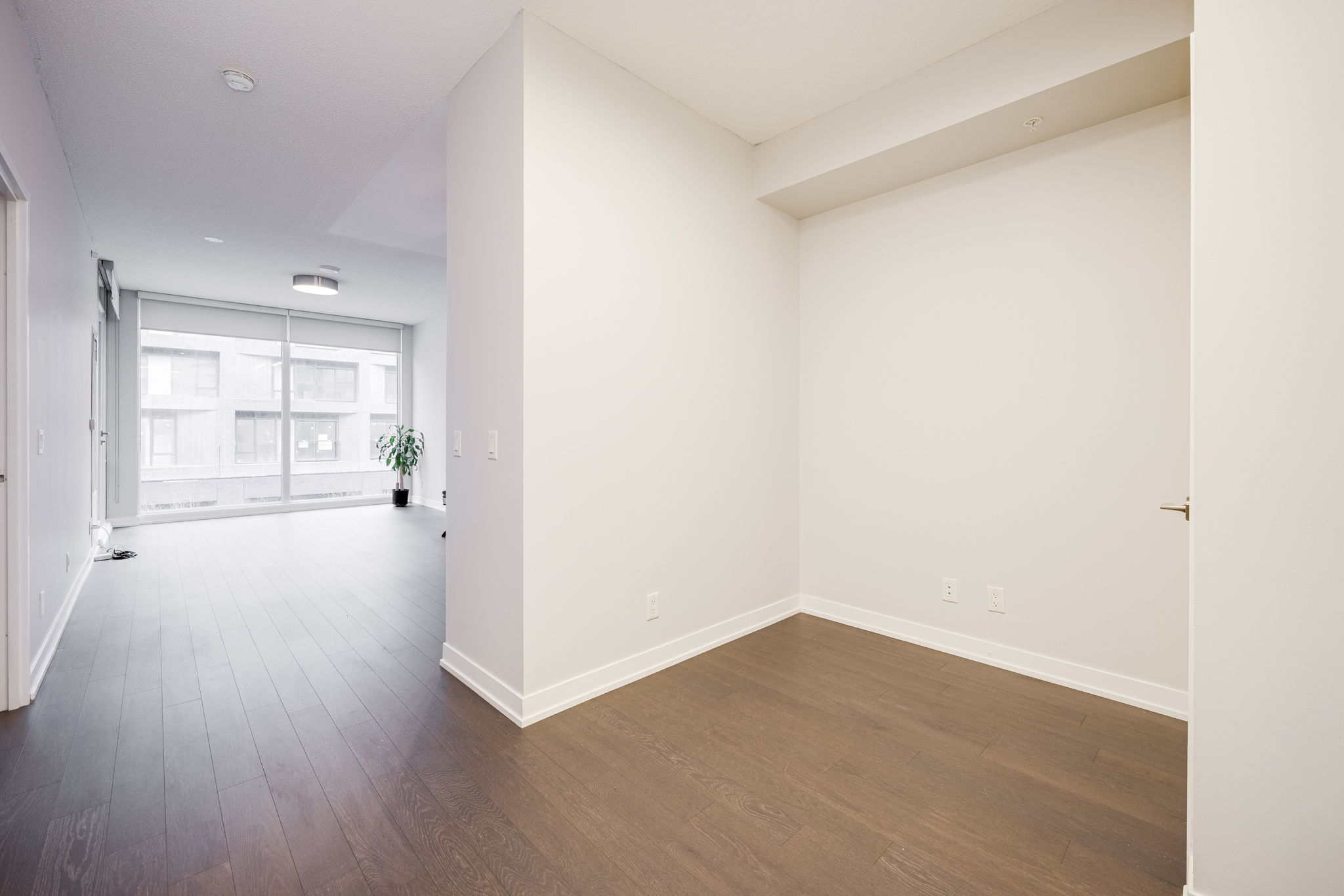 Toronto property showcase — delivered property photograph 16