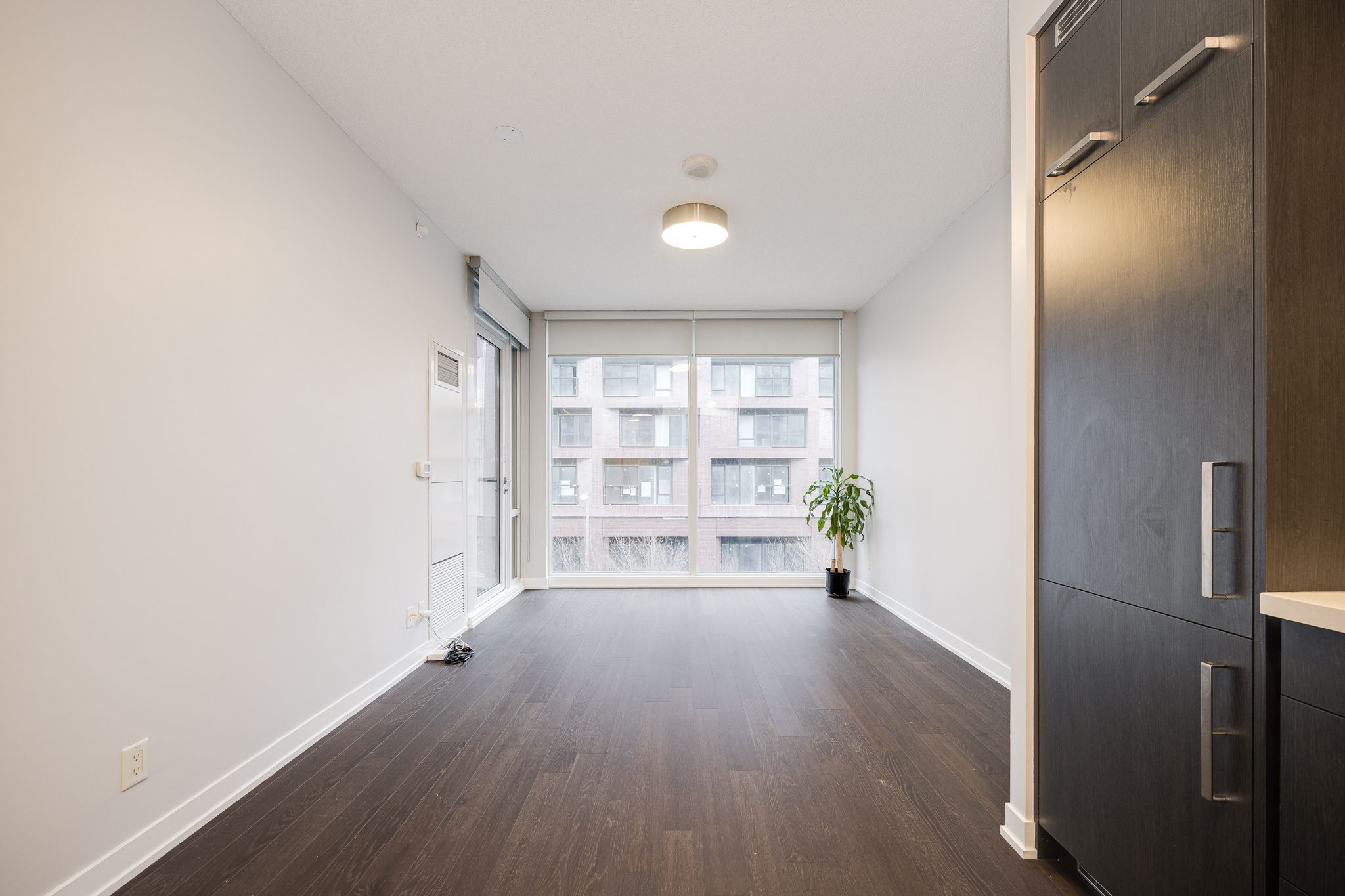Toronto property showcase — delivered property photograph 4