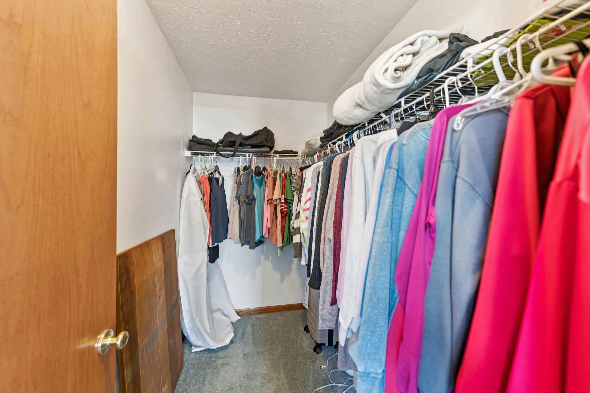 Mill Pond Dr-S2803-031.jpg