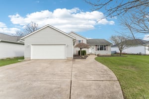 Mill Pond Dr-S2803-001.jpg