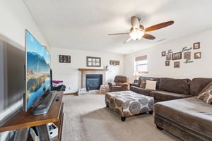 Mill Pond Dr-S2803-004.jpg