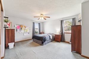 Mill Pond Dr-S2803-027.jpg