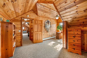  Photo 33