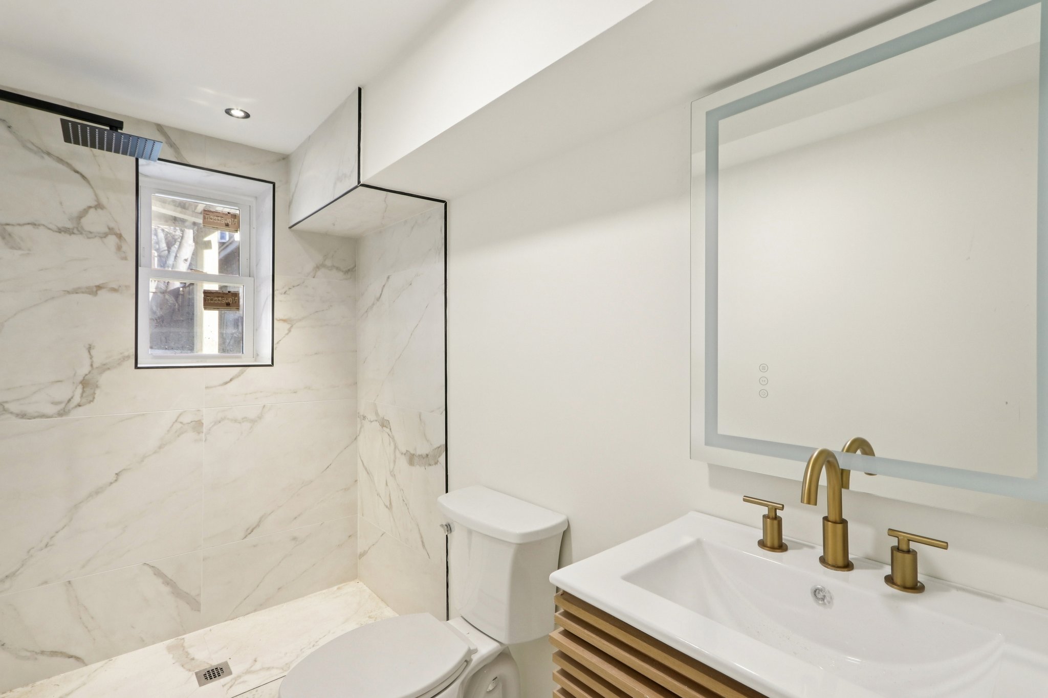 Summer St-L0912-035.jpg