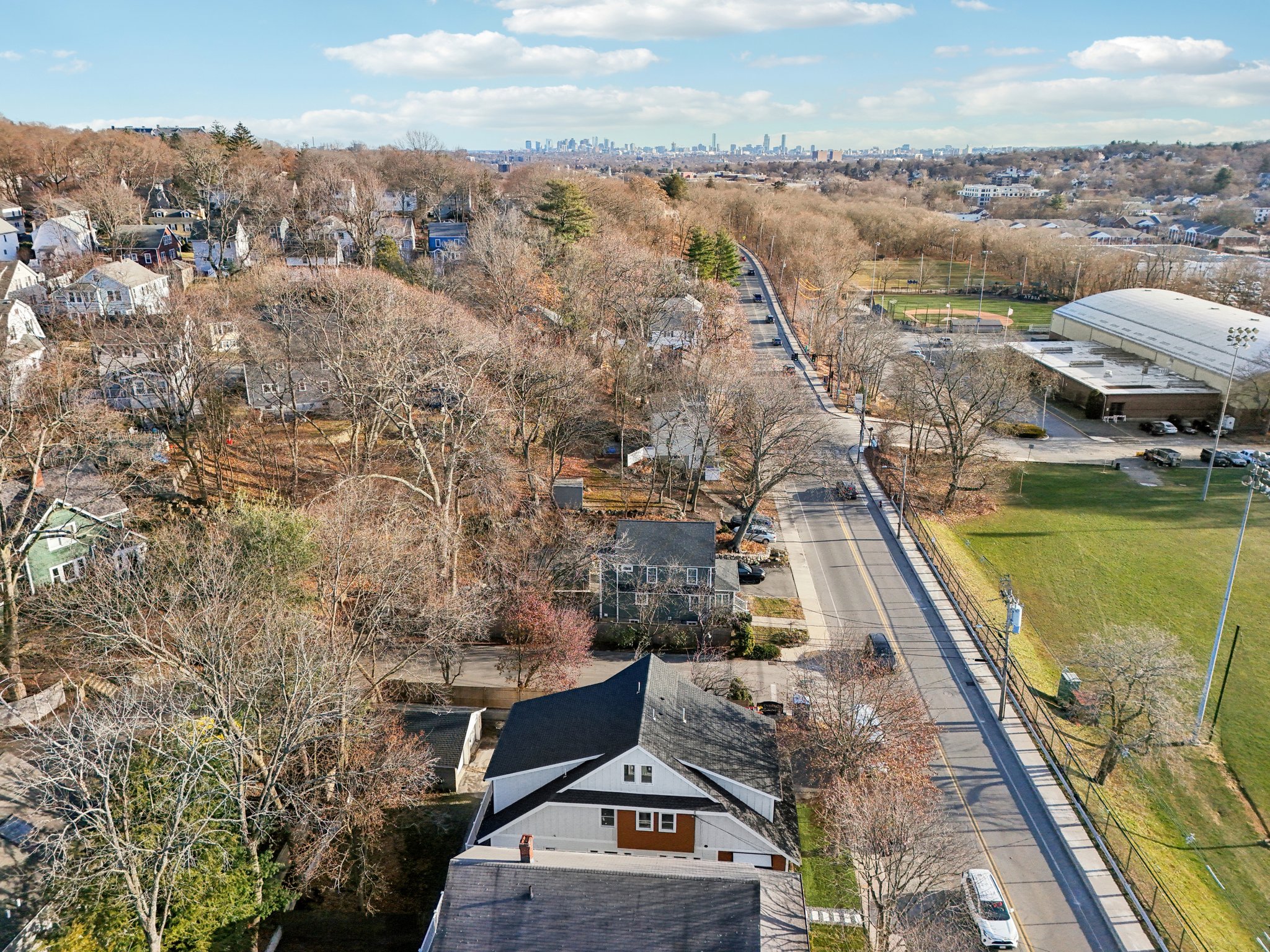 Summer St-L0912-046.jpg