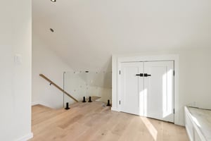 Summer St-L0912-024.jpg