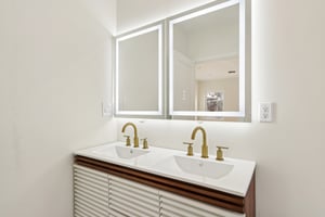 Summer St-L0912-029.jpg