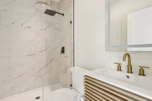 Summer St-L0912-036.jpg