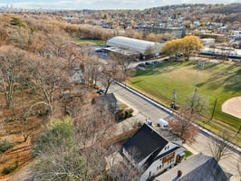 Summer St-L0912-047.jpg