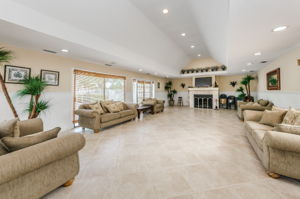 4-Clubhouse Great Room