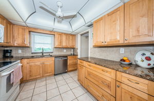 Kitchen 2-4