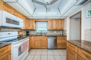 Kitchen 3-4